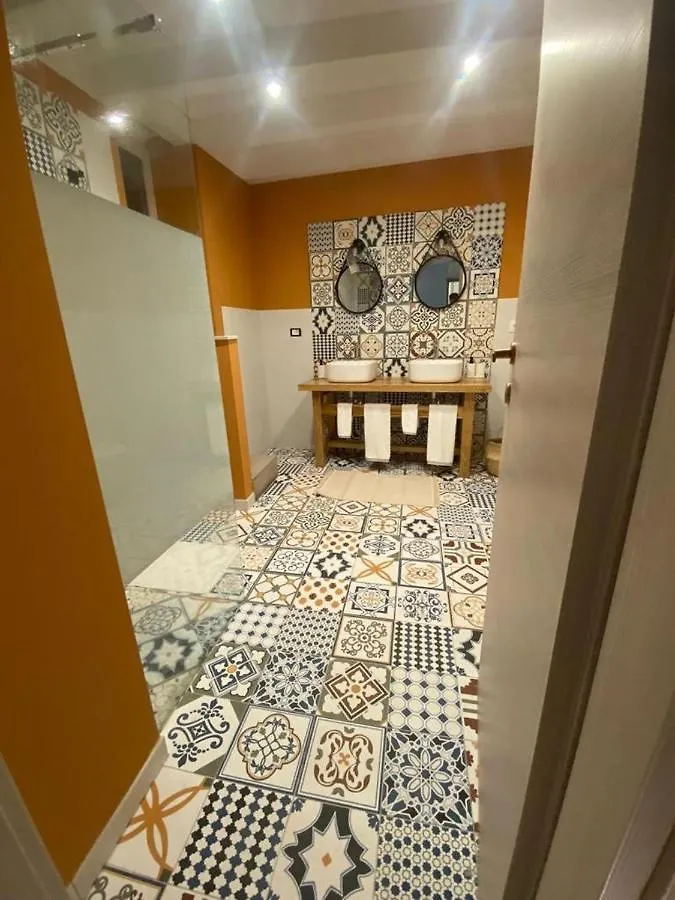 Oliva Charme House Syracuse