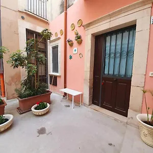 Casa vacanze One Love Ortigia, Syracuse